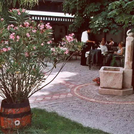 Ferienhaus Gut Voldopperwirt 別荘